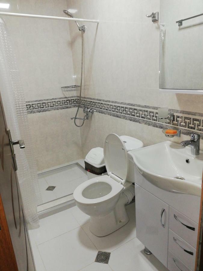 Albatross Kvariati Guest House Exterior foto